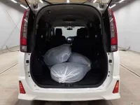 Toyota NOAH лот № 3222 оценка 3.5  с аукциона в Японии 10