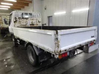 Mitsubishi CANTER лот № 5005 оценка 3  с аукциона в Японии 1