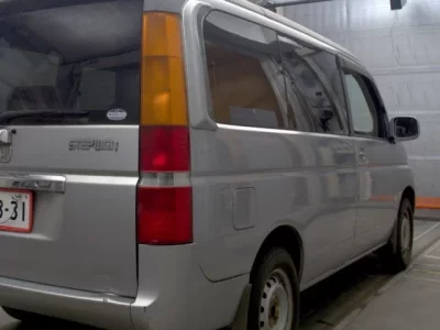 Honda STEP WAGON  с аукциона в Японии