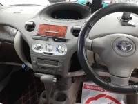 Toyota PLATZ лот № 50028 оценка 3.5  с аукциона в Японии 8