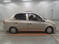 Toyota PLATZ лот № 50028 оценка 3.5  с аукциона в Японии 2