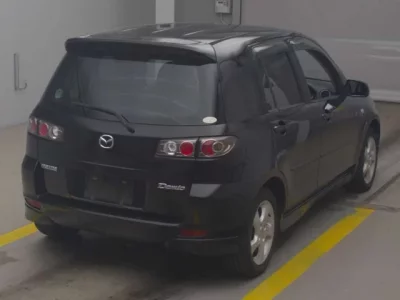 Mazda DEMIO  с аукциона в Японии