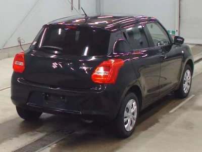 Suzuki SWIFT  с аукциона в Японии