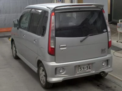 Daihatsu MOVE  с аукциона в Японии