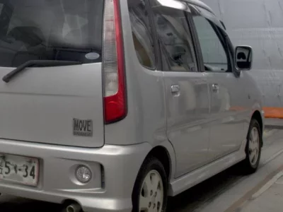Daihatsu MOVE  с аукциона в Японии