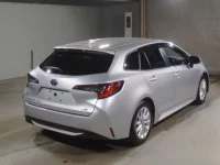 Toyota COROLLA TOURING лот № 2025 оценка 4.5  с аукциона в Японии 1