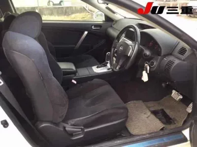 Nissan SKYLINE  с аукциона в Японии