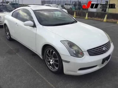 Nissan SKYLINE  с аукциона в Японии