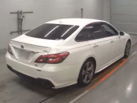 Toyota CROWN лот № 30414 оценка 5  с аукциона в Японии 1