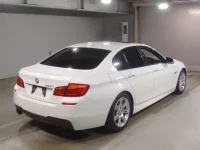 BMW 5-Series лот № 5050 оценка 3.5  с аукциона в Японии 1