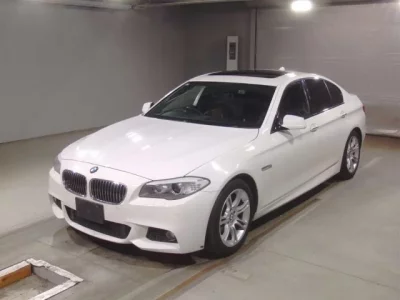 BMW 5-Series  с аукциона в Японии
