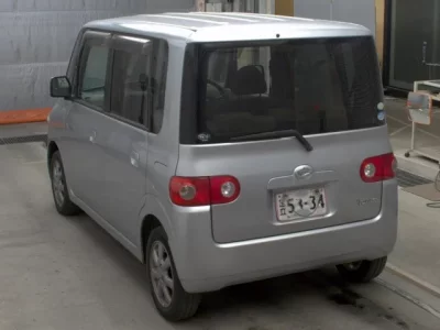 Daihatsu TANTO  с аукциона в Японии