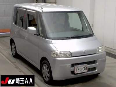 Daihatsu TANTO  с аукциона в Японии