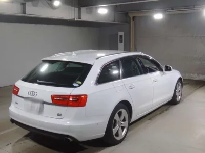 Audi A6  с аукциона в Японии