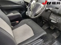 Nissan SERENA лот № 5023 оценка R  с аукциона в Японии 2
