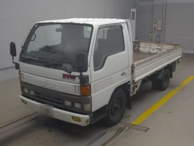 Mazda TITAN  с аукциона в Японии