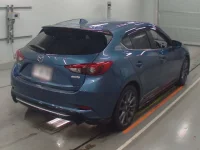 Mazda AXELA лот № 30427 оценка 4.5  с аукциона в Японии 1