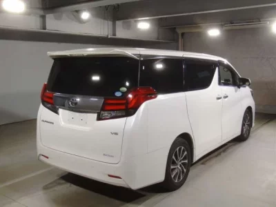 Toyota ALPHARD  с аукциона в Японии
