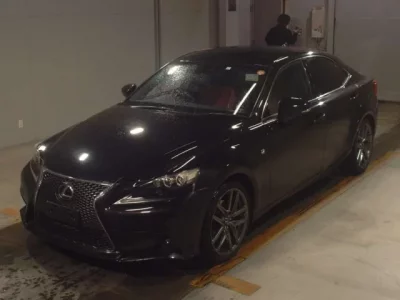Lexus IS  с аукциона в Японии