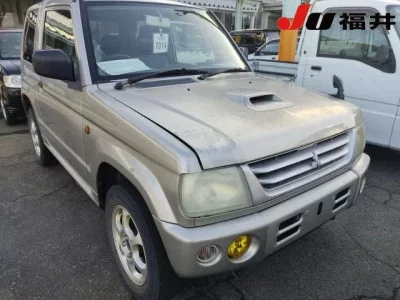 Mitsubishi PAJERO MINI