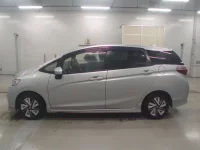 Honda SHUTTLE лот № 30453 оценка 4.5  с аукциона в Японии 3