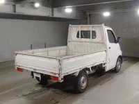 Toyota TOWN ACE TRUCK лот № 70016 оценка 3  с аукциона в Японии 1