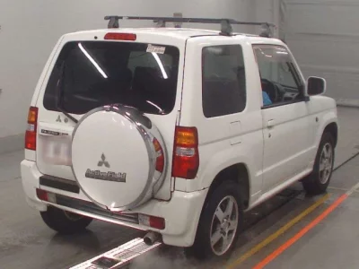 Mitsubishi PAJERO MINI