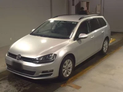 Volkswagen GOLF VARIANT