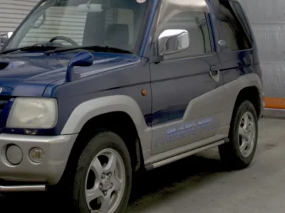 Mitsubishi PAJERO MINI