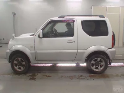 Suzuki JIMNY SIERRA  с аукциона в Японии