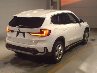 BMW X1  с аукциона в Японии
