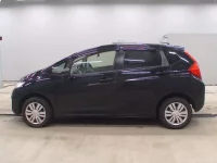 Honda FIT лот № 5513 оценка 3.5  с аукциона в Японии 3