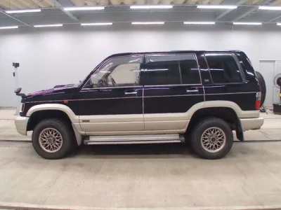 Isuzu BIGHORN