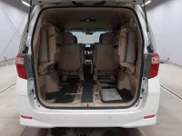 Toyota ALPHARD лот № 5532 оценка 3.5  с аукциона в Японии 10