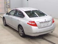 Nissan TEANA лот № 5560 оценка 3.5  с аукциона в Японии 5
