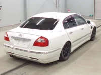 Nissan CIMA лот № 5563 оценка 3  с аукциона в Японии 1