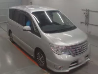 Nissan SERENA лот № 30507 оценка 4  с аукциона в Японии 4