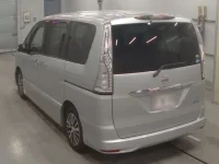 Nissan SERENA лот № 30507 оценка 4  с аукциона в Японии 5