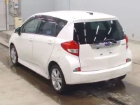 Subaru TREZIA лот № 5578 оценка 4  с аукциона в Японии 5