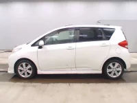 Subaru TREZIA лот № 5578 оценка 4  с аукциона в Японии 3