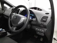 Nissan LEAF лот № 5577 оценка 4  с аукциона в Японии 6