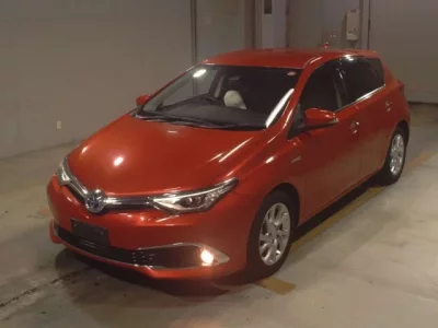 Toyota AURIS  с аукциона в Японии