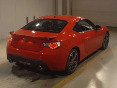 Toyota 86  с аукциона в Японии