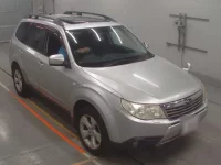 Subaru FORESTER лот № 30523 оценка 3.5  с аукциона в Японии 4