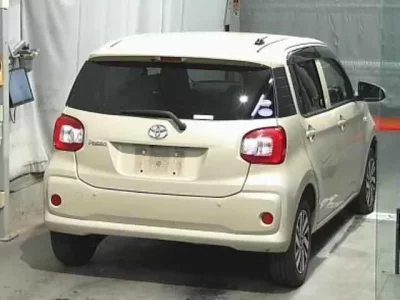 Toyota PASSO  с аукциона в Японии