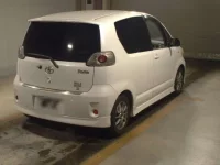 Toyota PORTE лот № 4273 оценка 3.5  с аукциона в Японии 1