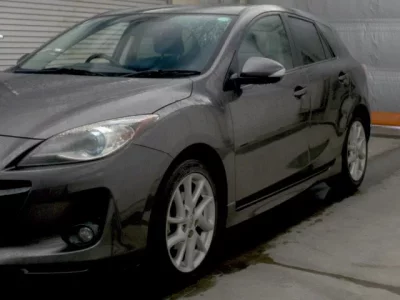 Mazda AXELA  с аукциона в Японии