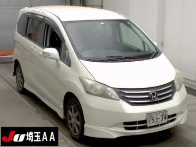 Honda FREED  с аукциона в Японии