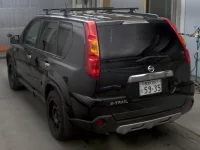 Nissan X-TRAIL лот № 17097 оценка 3.5  с аукциона в Японии 1