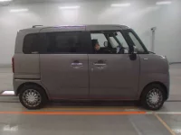 Suzuki WAGON R SMILE лот № 502 оценка 6  с аукциона в Японии 2